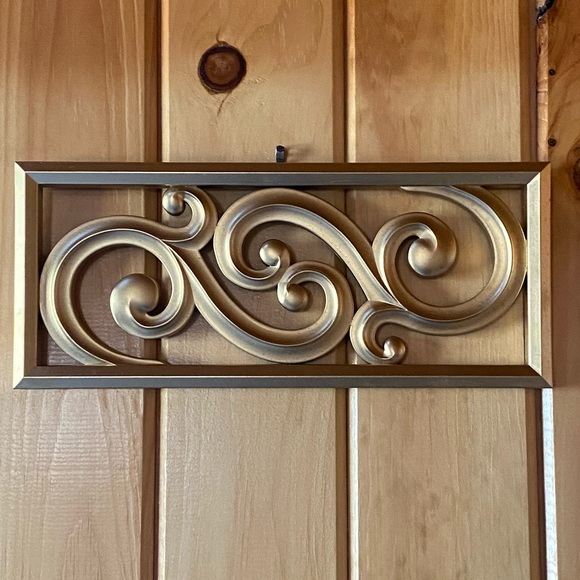 Metallic Gold Wall Decor Sign - Picture 5 of 7